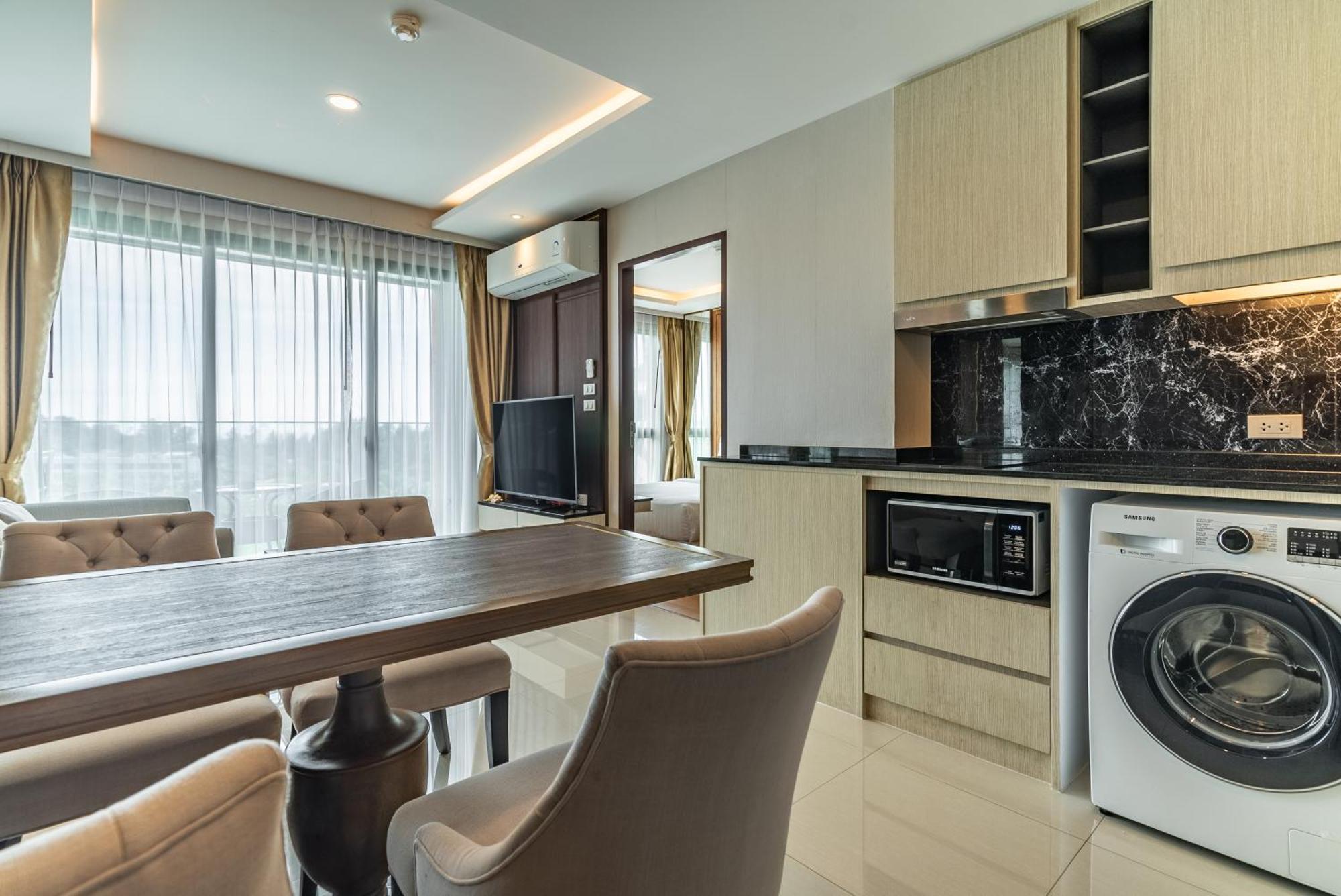 Panora Condo By Villacarte Surin Exteriér fotografie